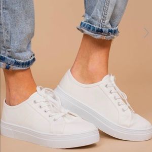 BRAND NEW white 1.5 inch platform sneakers shoes